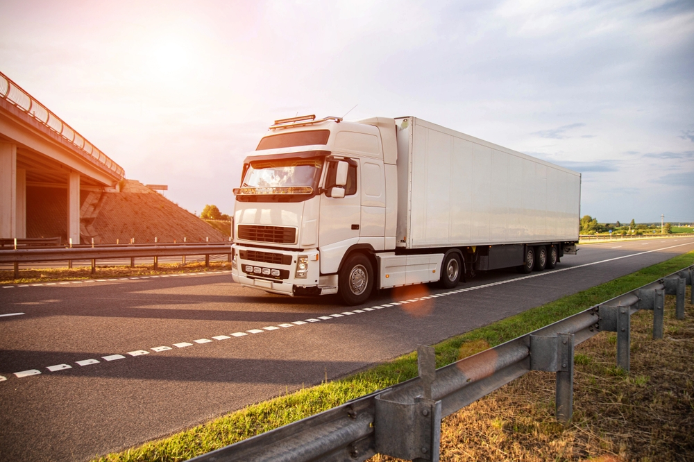 Custom refrigeration systems for mobile units