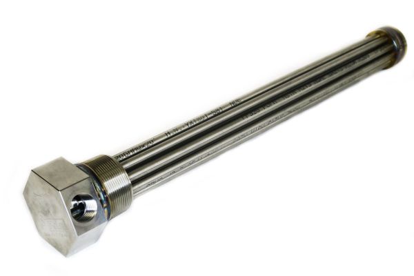 Fw 220 view 1 600x400