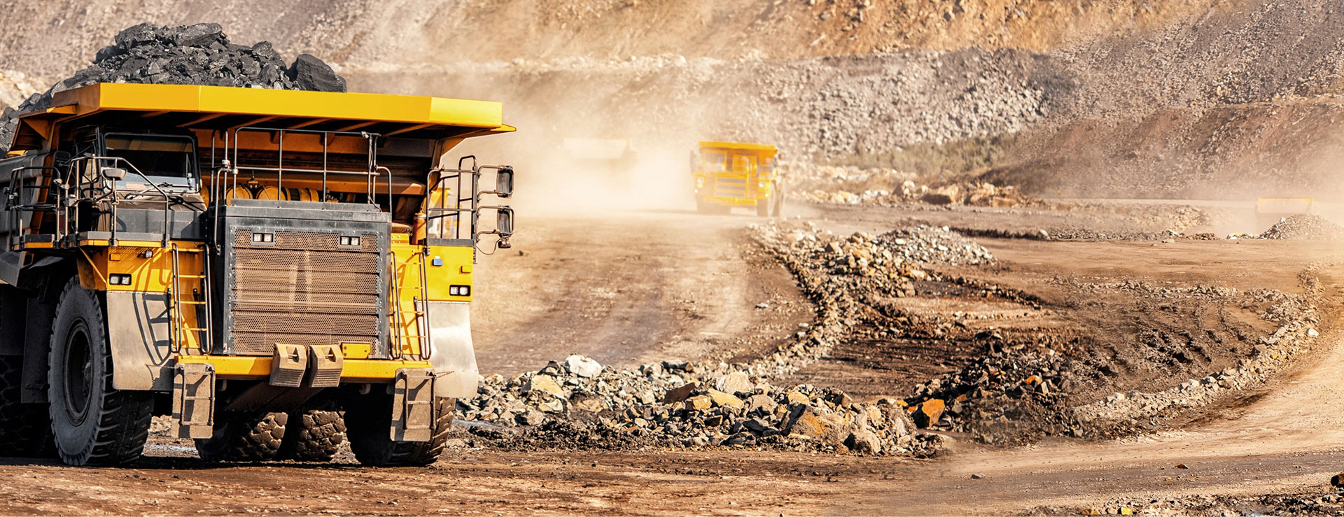 Caterpillar heavy duty truck